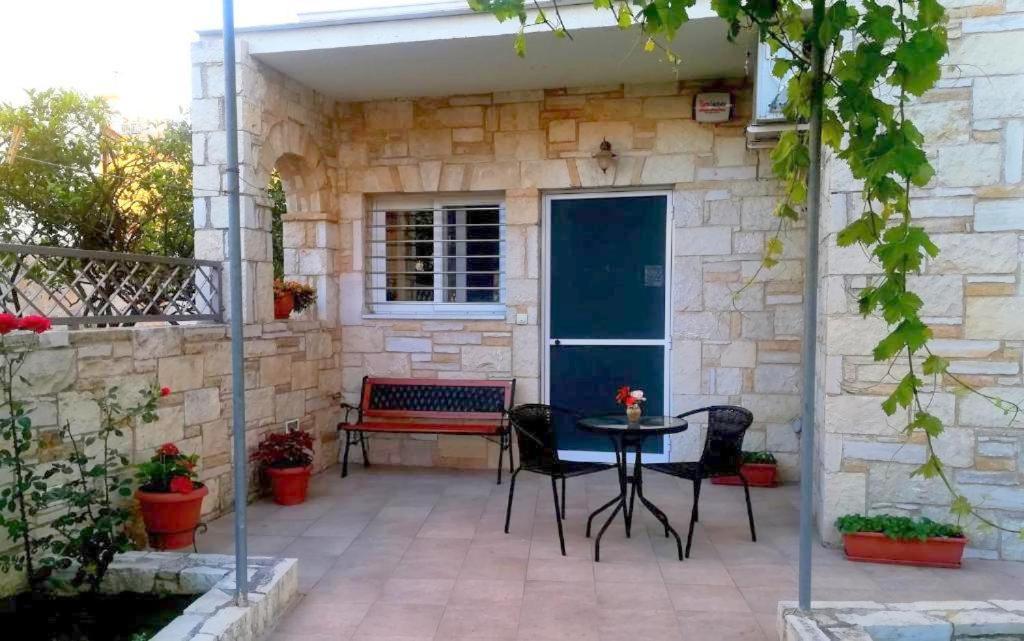 Summery Studio Chrissi Akti Chania Exterior foto
